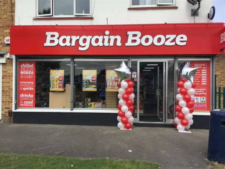 Bargain Booze for sale in Warwickshire